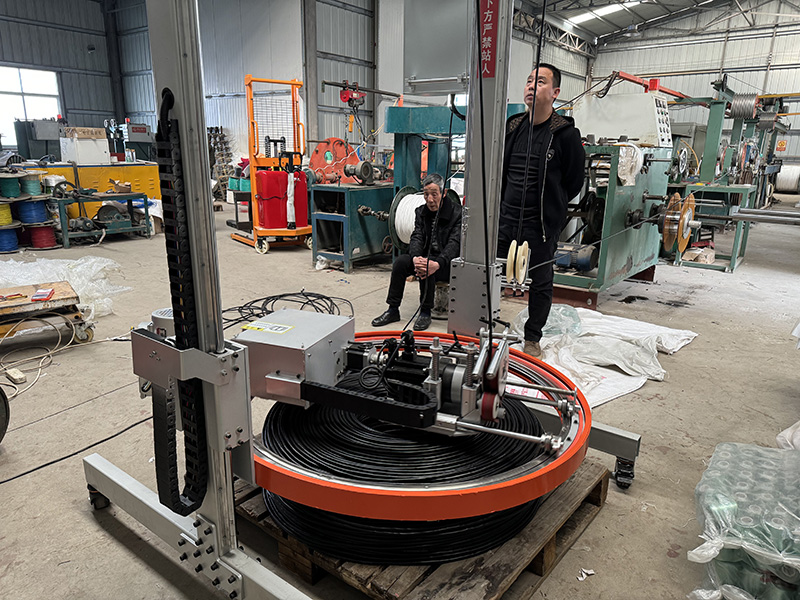 大型盤線機(jī)